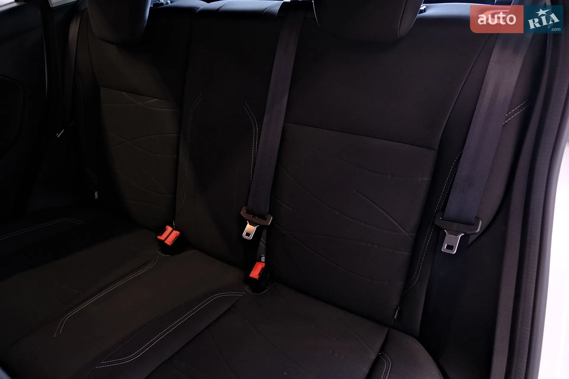 2013 Ford Fiesta - мініатюра 28