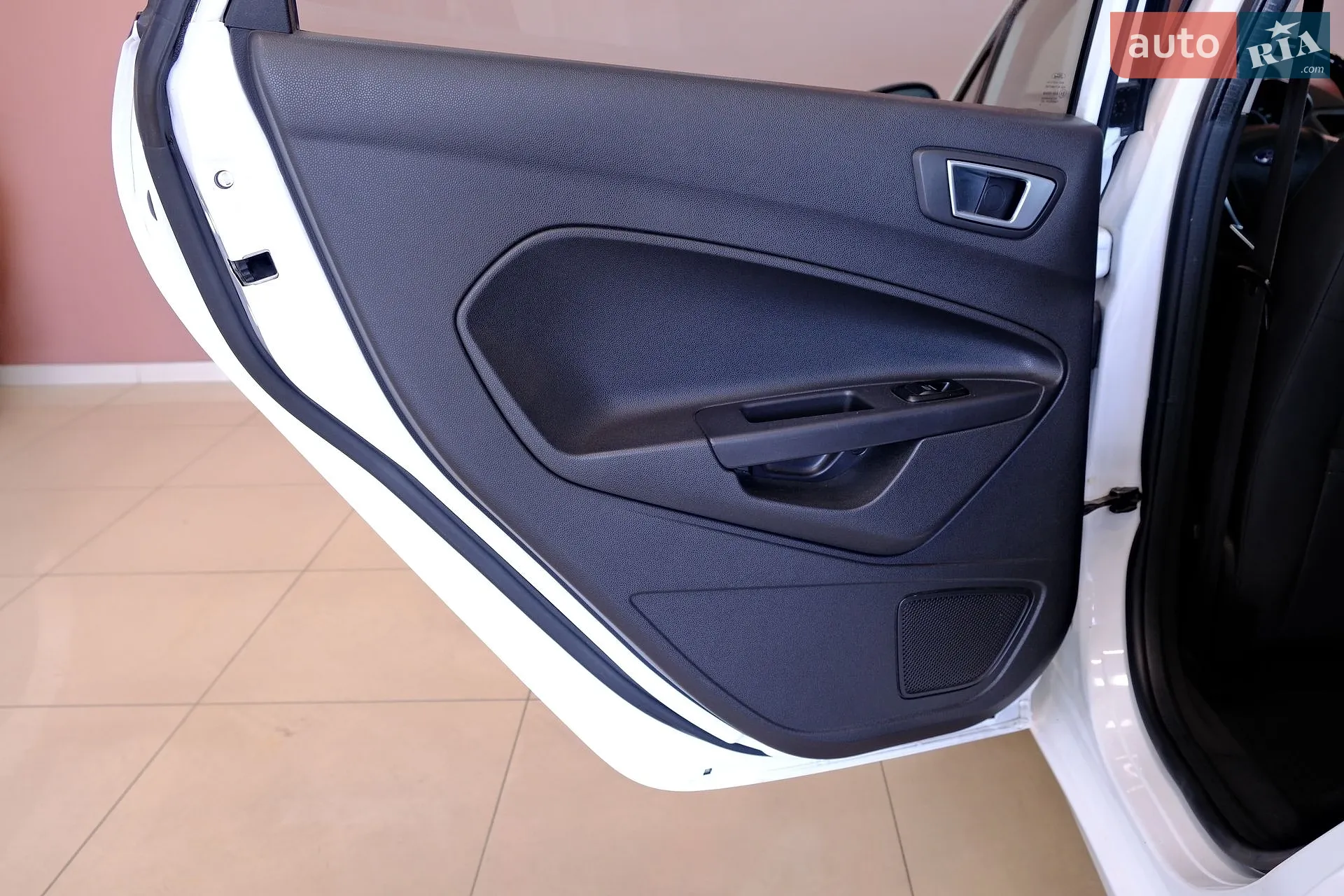 2013 Ford Fiesta - мініатюра 29