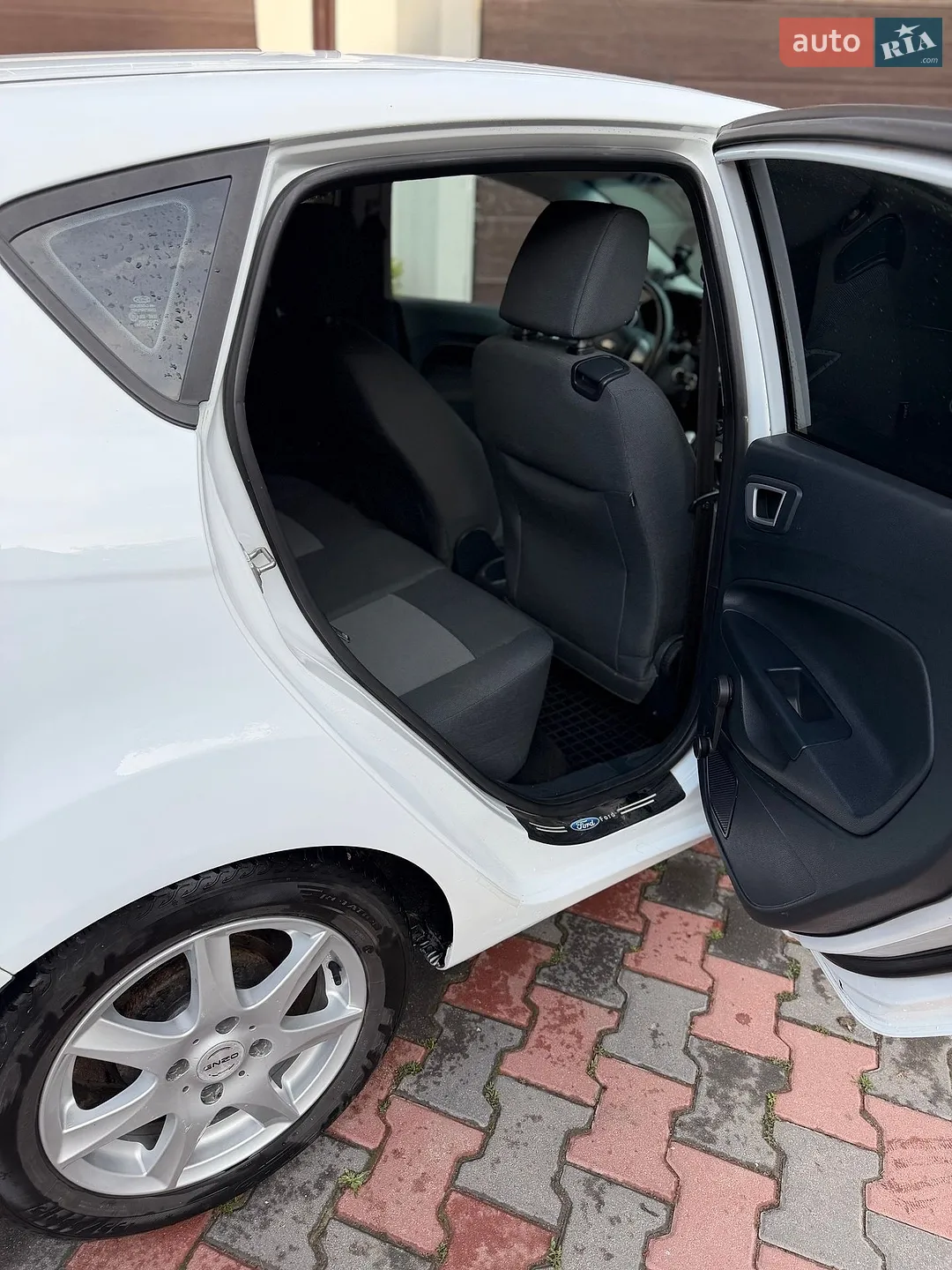 2012 Ford Fiesta - мініатюра 5