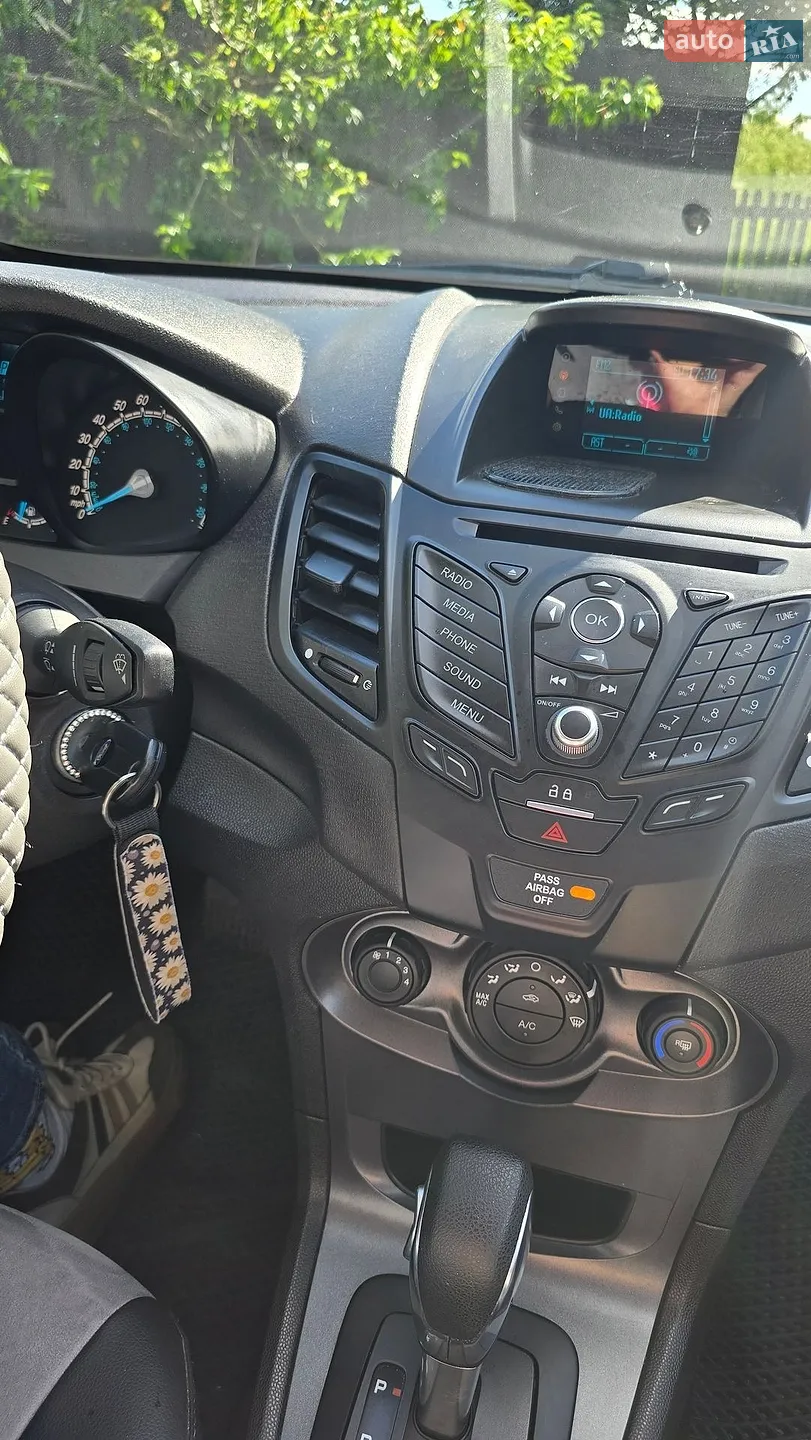 2017 Ford Fiesta - мініатюра 30