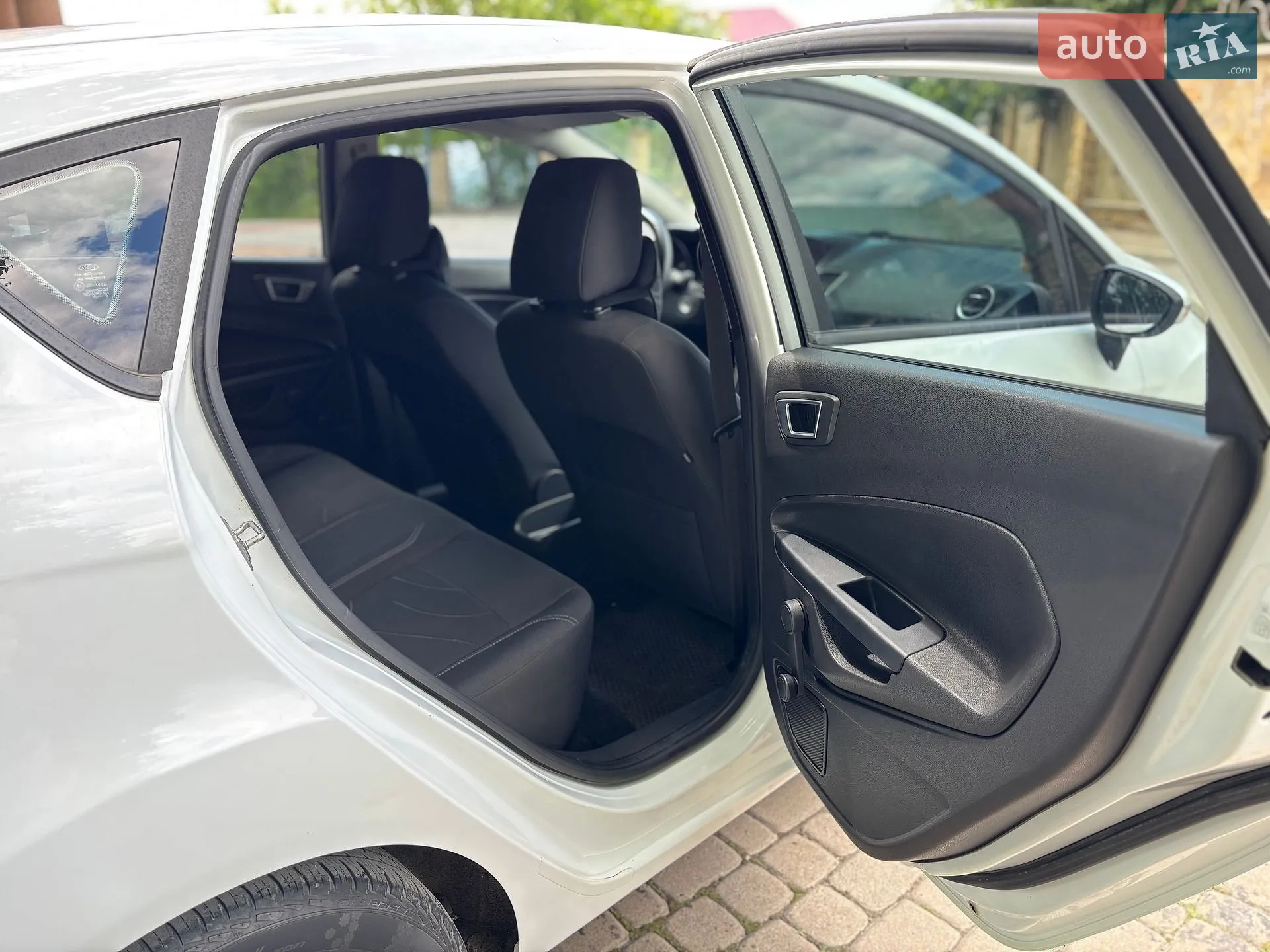 2015 Ford Fiesta - мініатюра 10