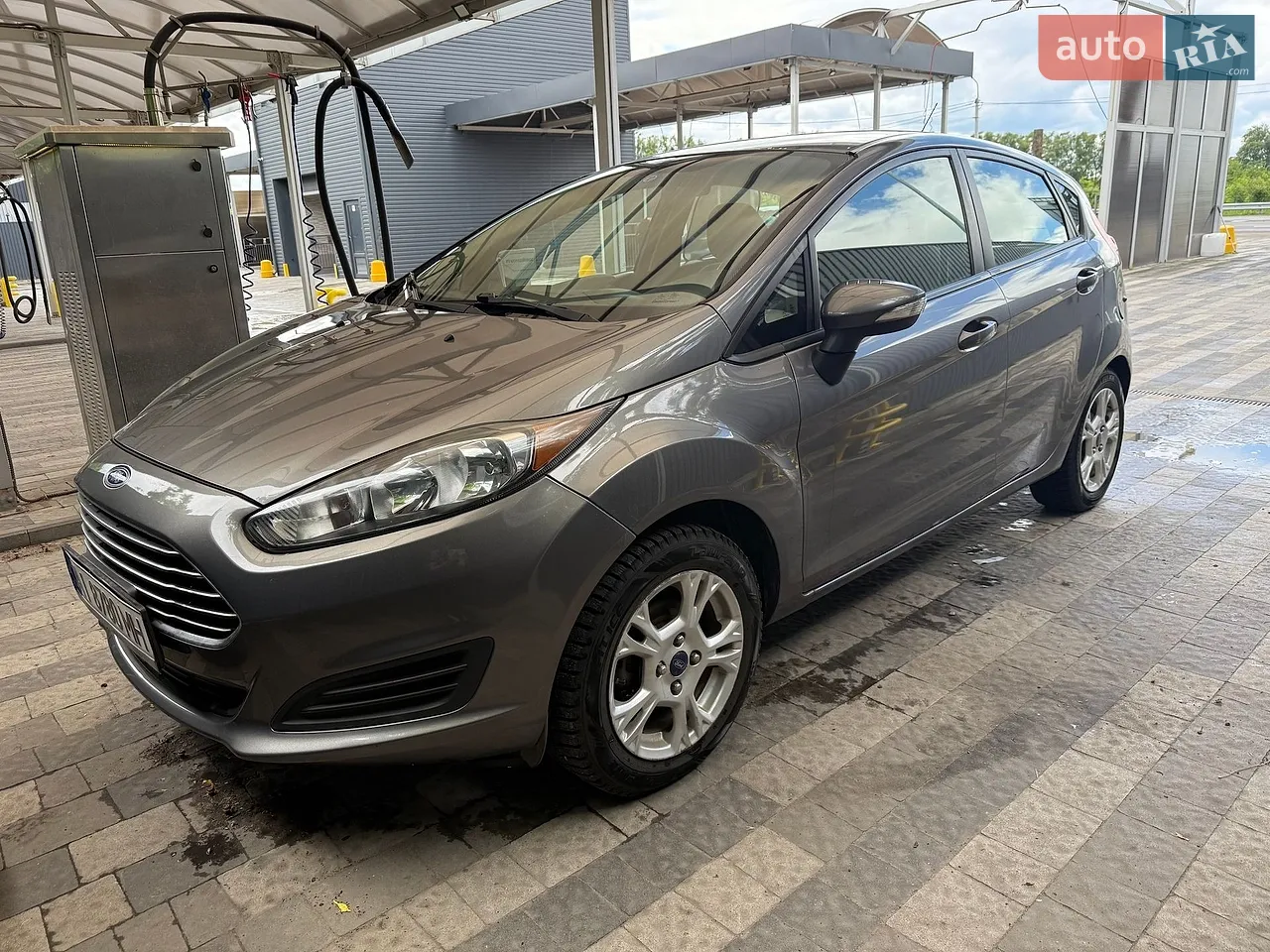 2013 Ford Fiesta - мініатюра 13