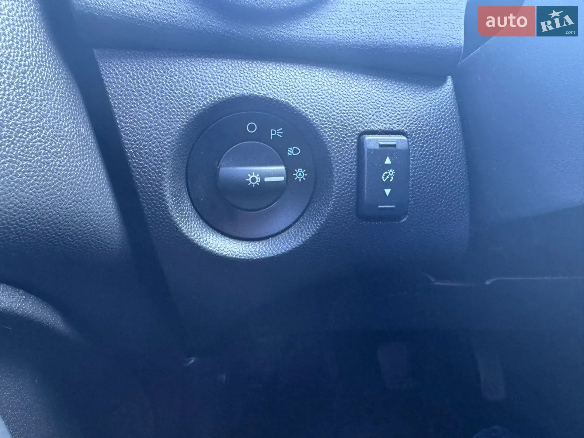 2018 Ford Fiesta - мініатюра 8