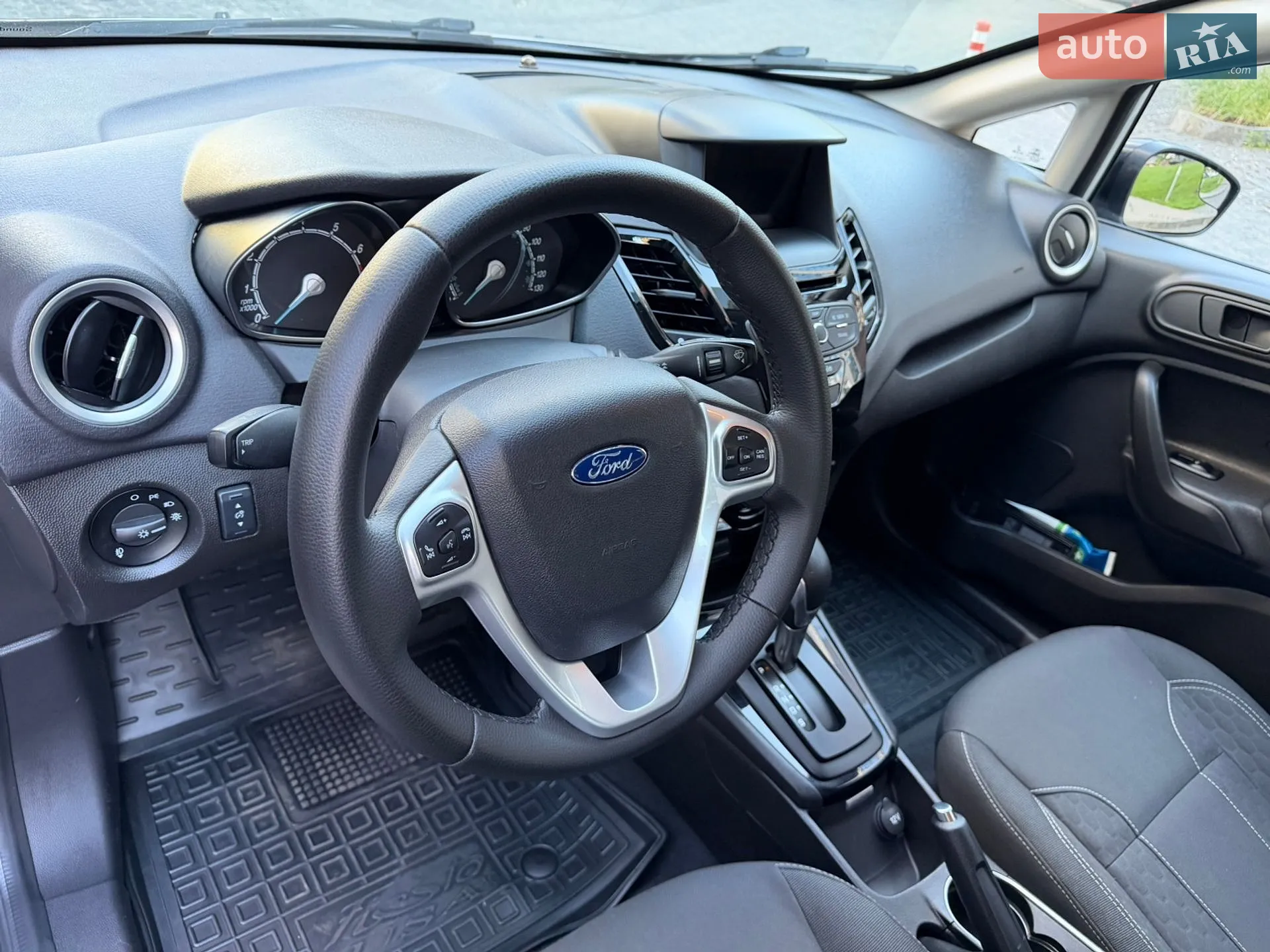 2019 Ford Fiesta - мініатюра 21