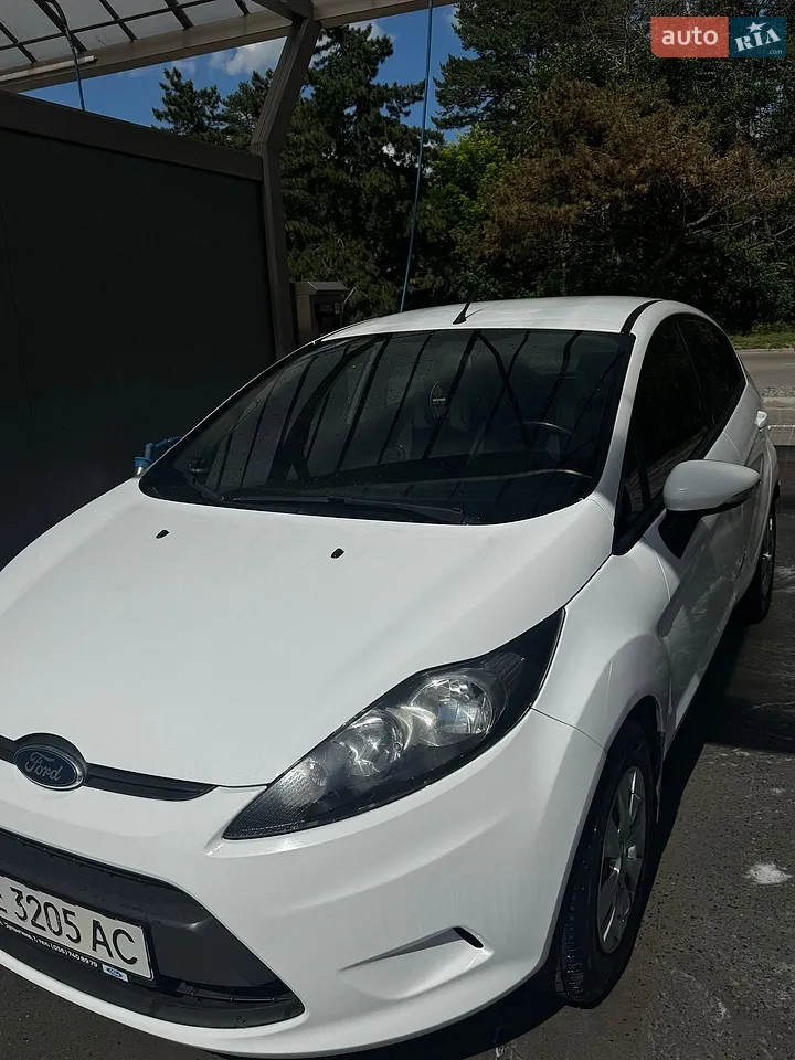 2012 Ford Fiesta - мініатюра 27