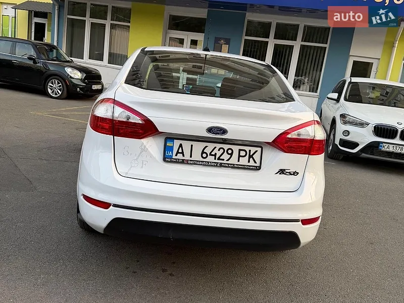 Ford Fiesta 2017 VIN 3FADP4AJ0HM166271 фото оголошення 2 з 53