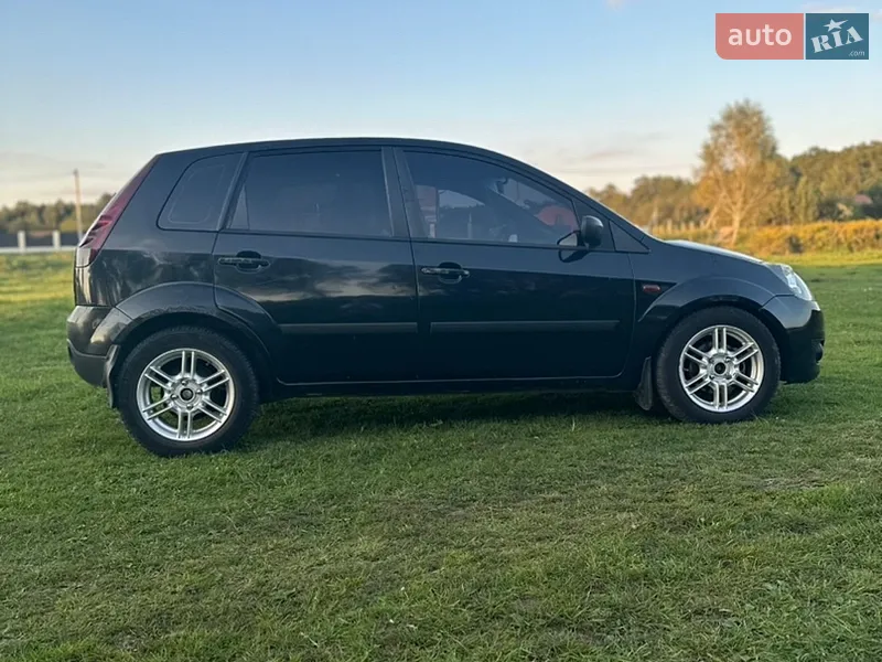 Ford Fiesta 2008 VIN WF0HXXGAJH8A39814 фото оголошення 8 з 46