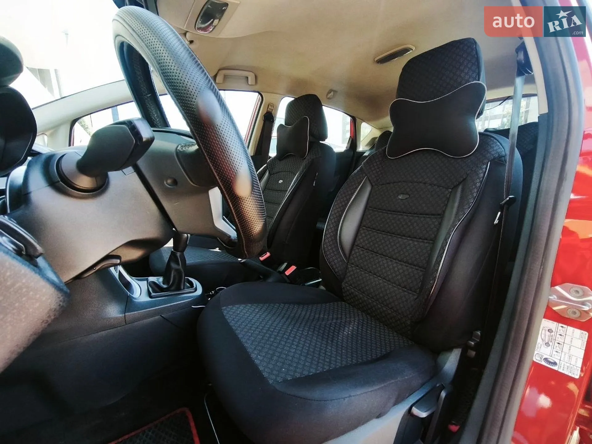 2012 Ford Fiesta - мініатюра 21