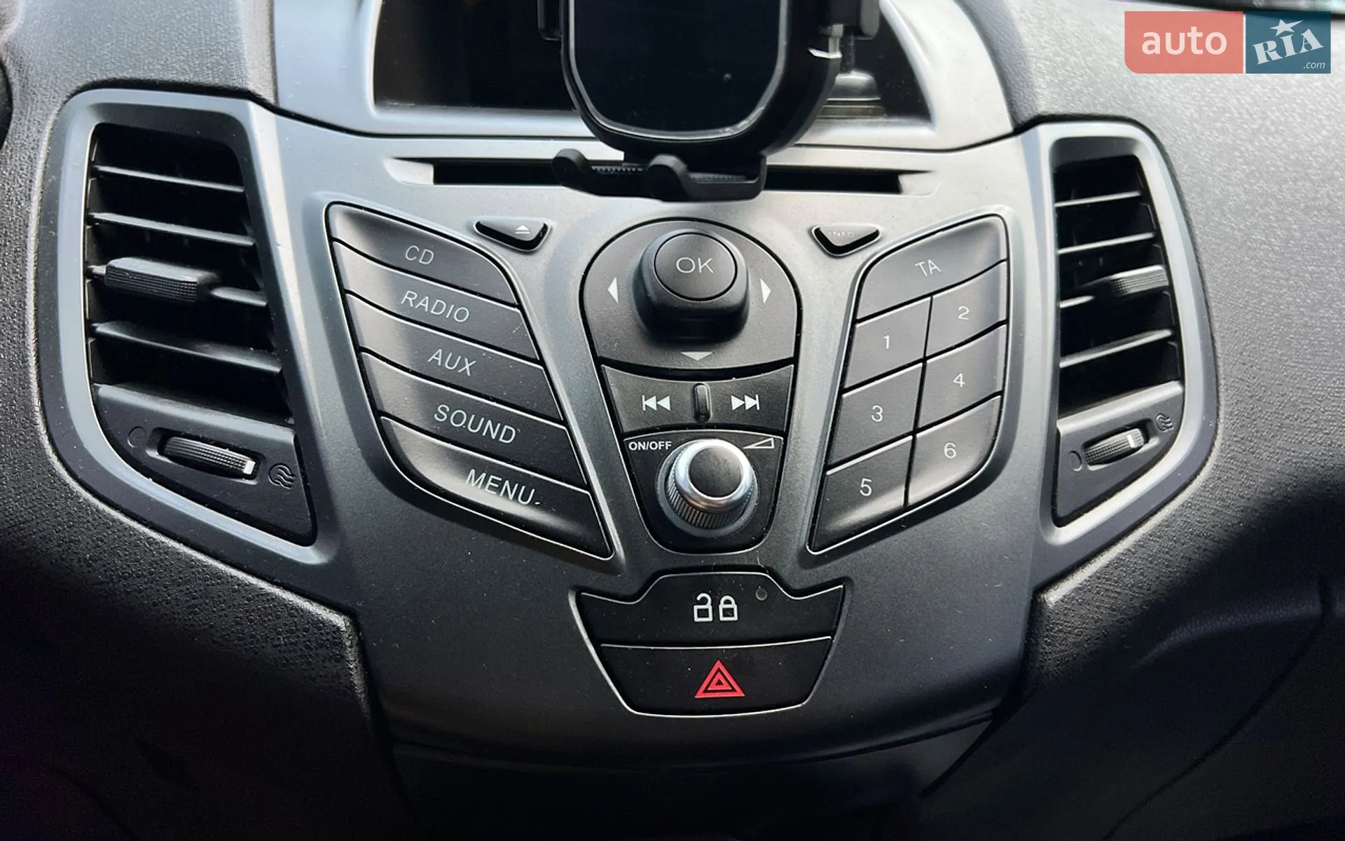 2013 Ford Fiesta - мініатюра 14