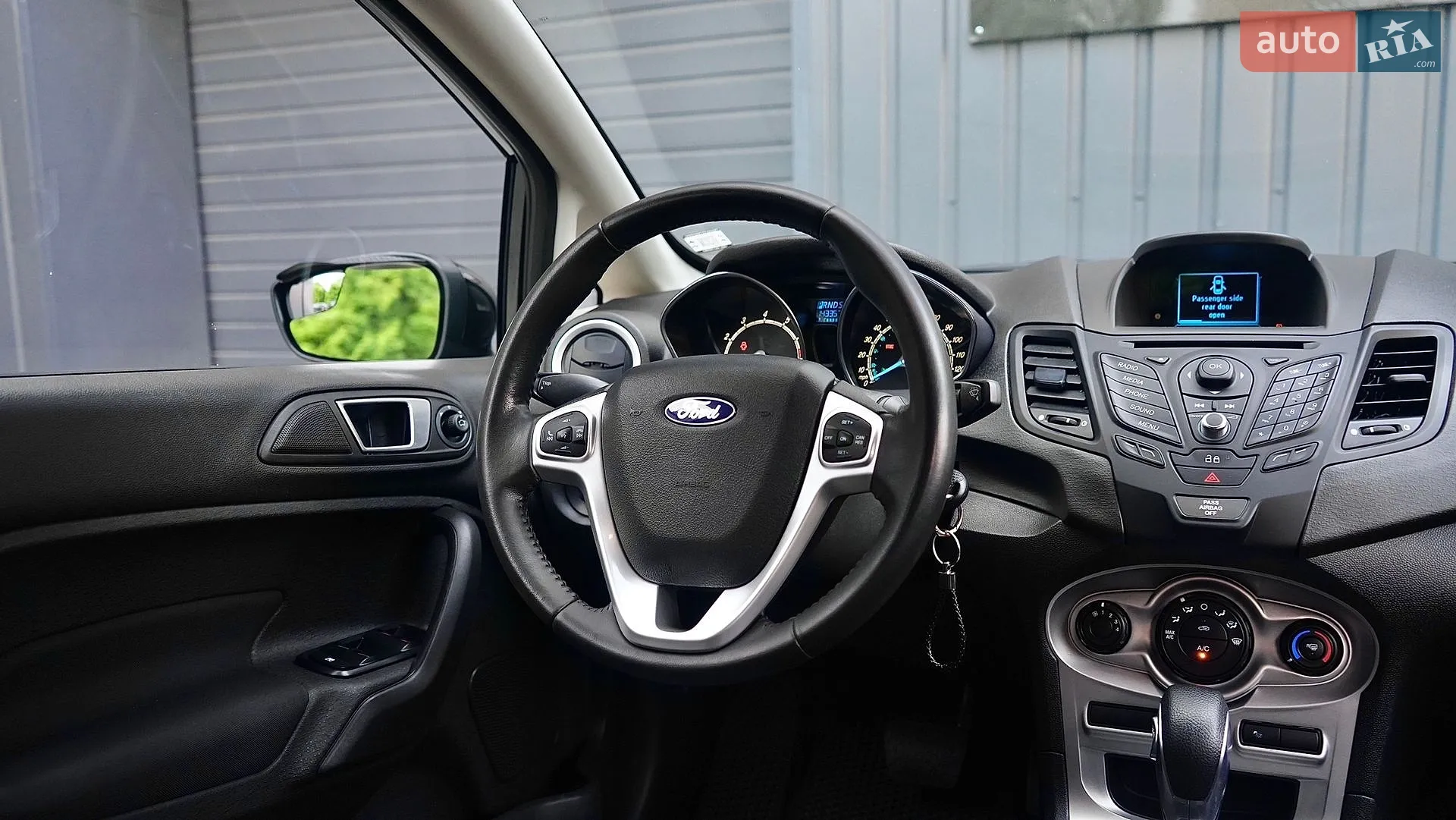 2013 Ford Fiesta - мініатюра 29