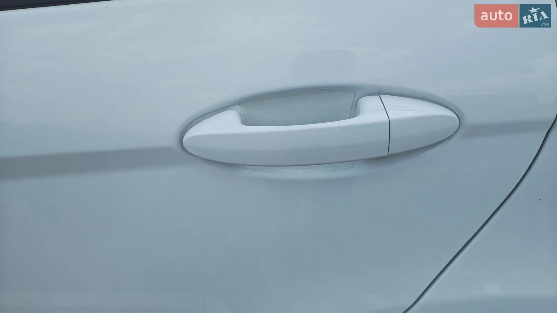 2013 Ford Fiesta - мініатюра 20