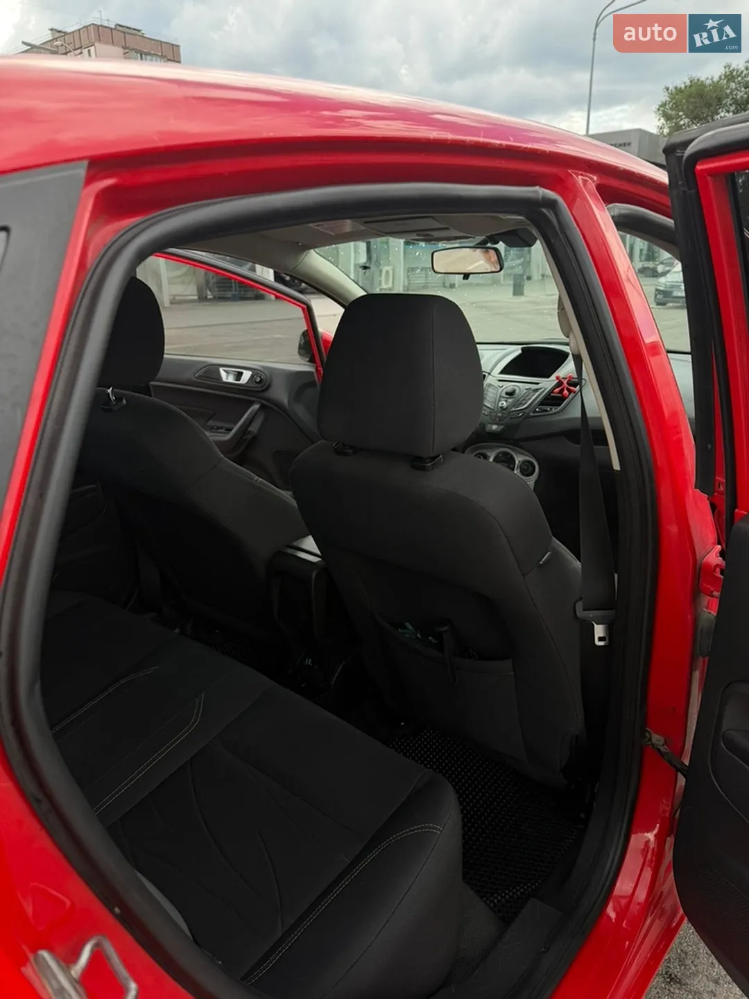 2014 Ford Fiesta - мініатюра 13
