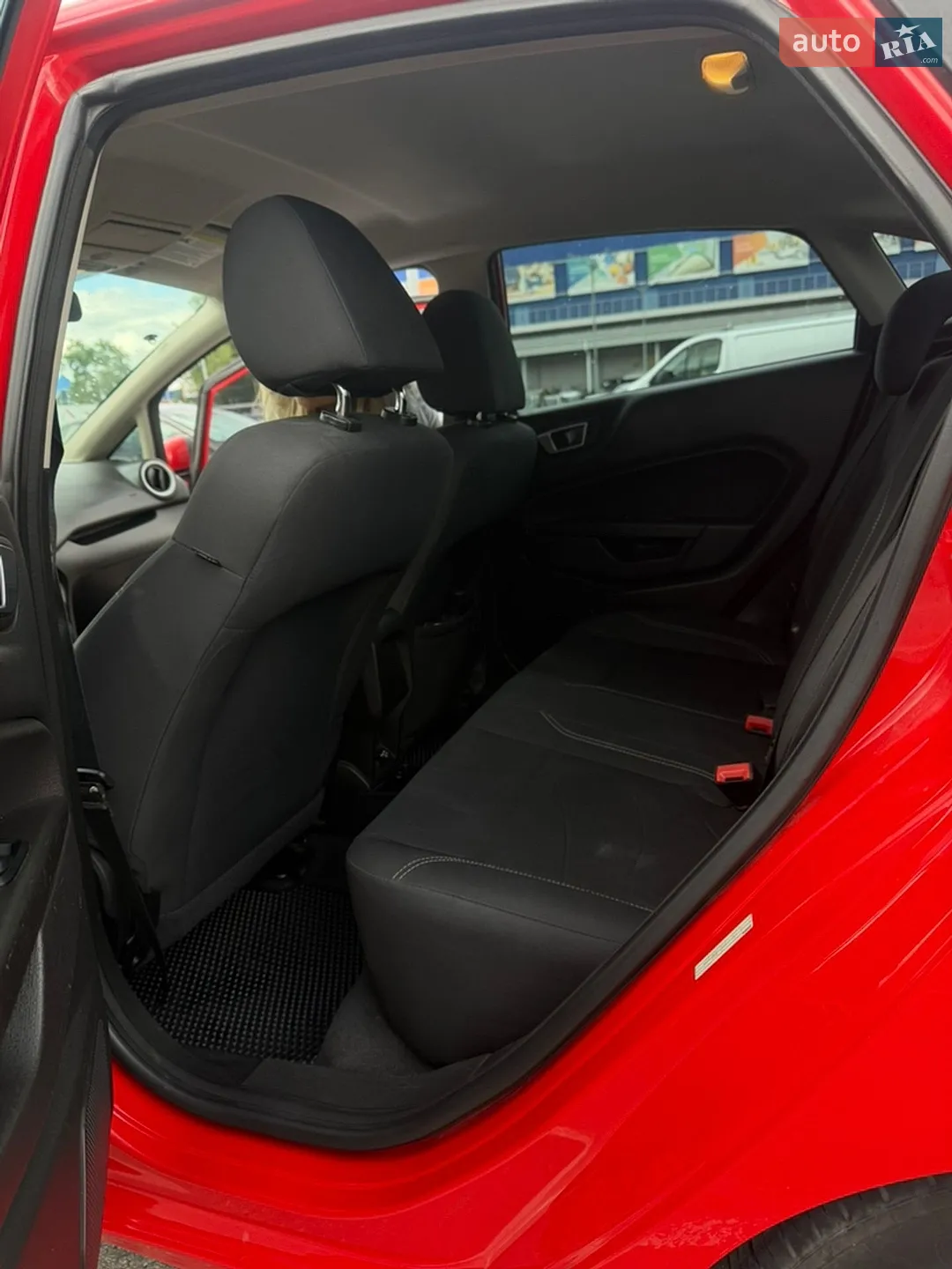 2014 Ford Fiesta - мініатюра 19