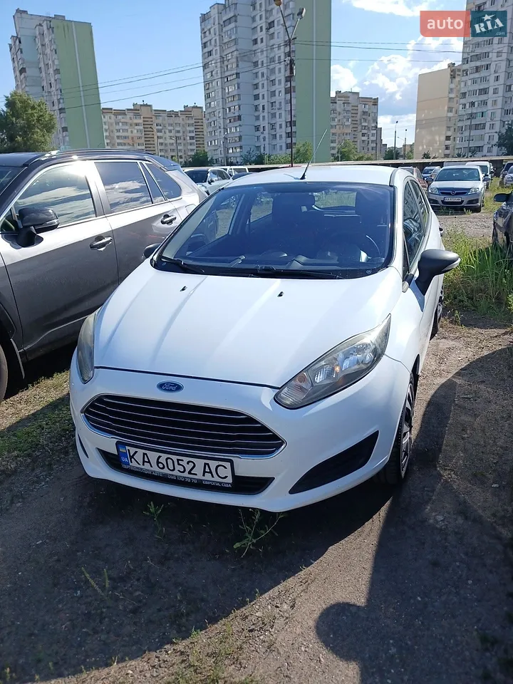 2013 Ford Fiesta - мініатюра 19