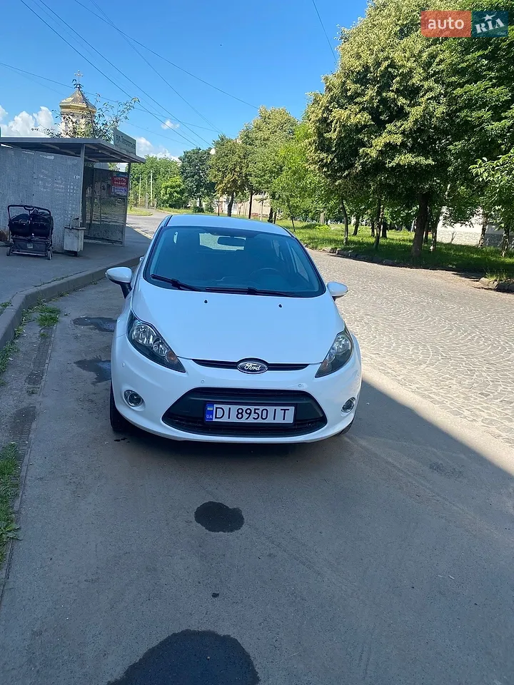 2012 Ford Fiesta - мініатюра 28
