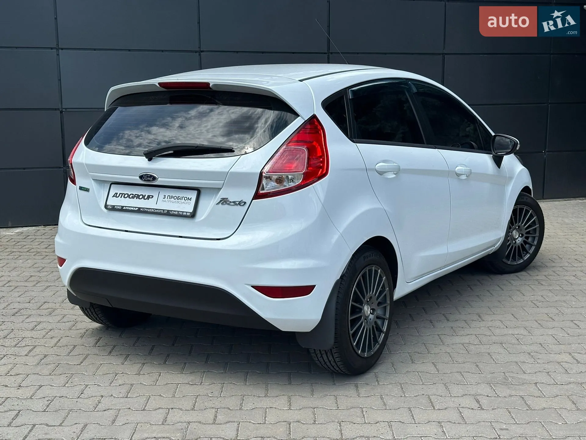 2015 Ford Fiesta - мініатюра 8