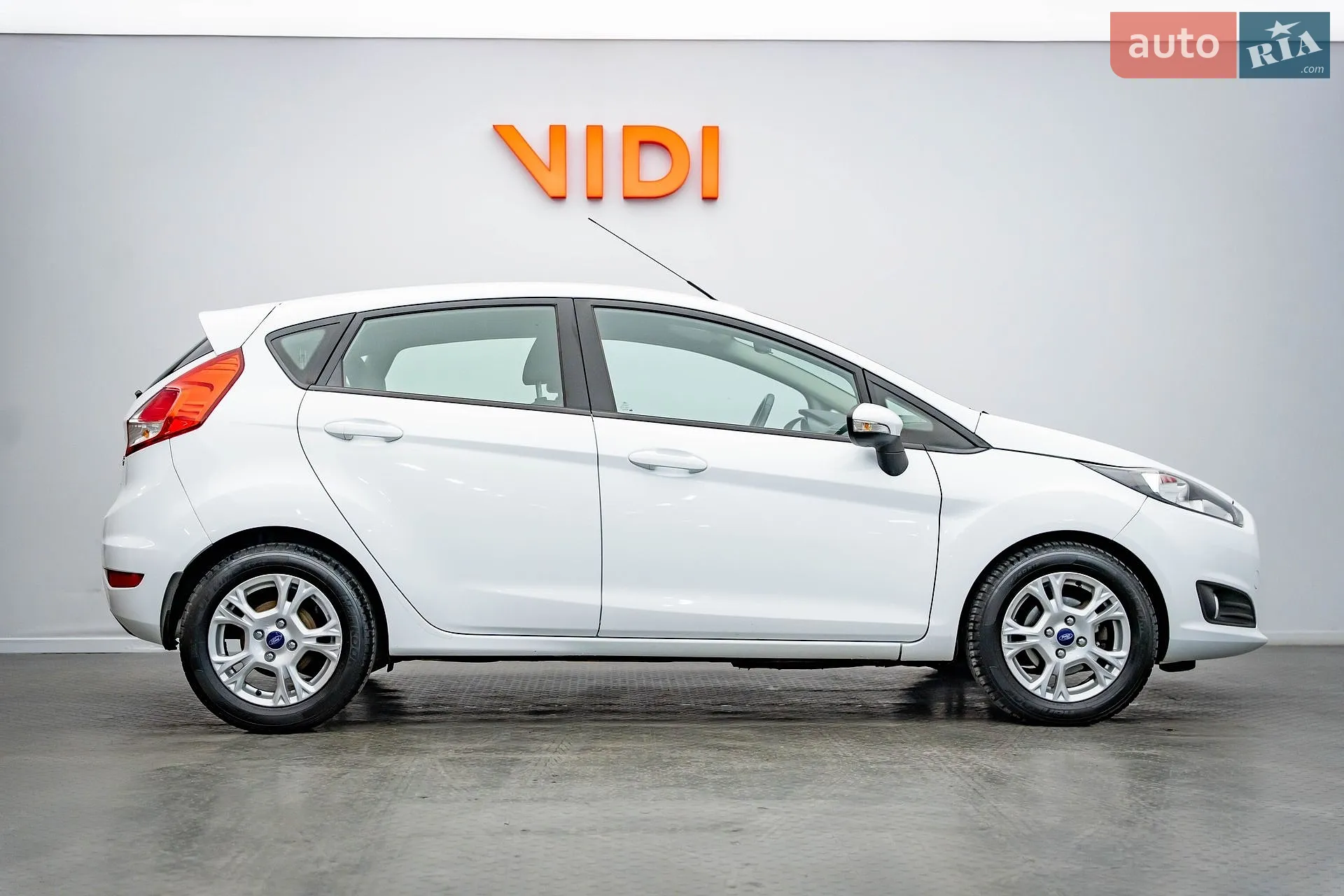 2013 Ford Fiesta - мініатюра 4