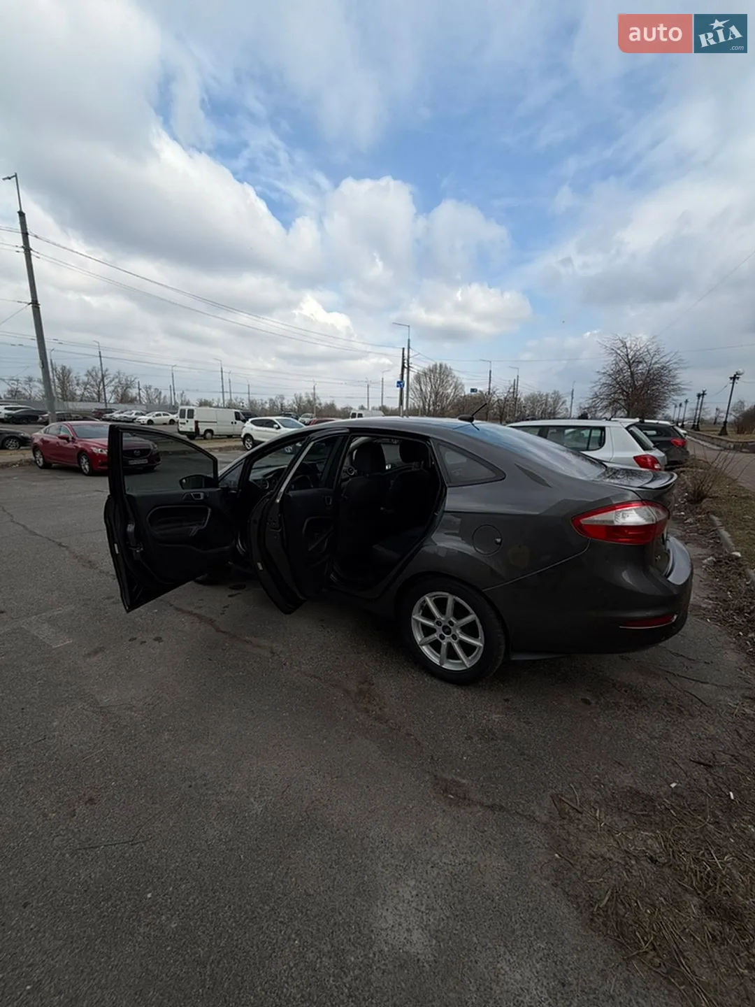 2014 Ford Fiesta - мініатюра 29