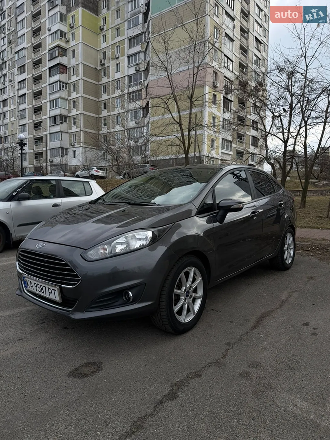 2014 Ford Fiesta - мініатюра 33