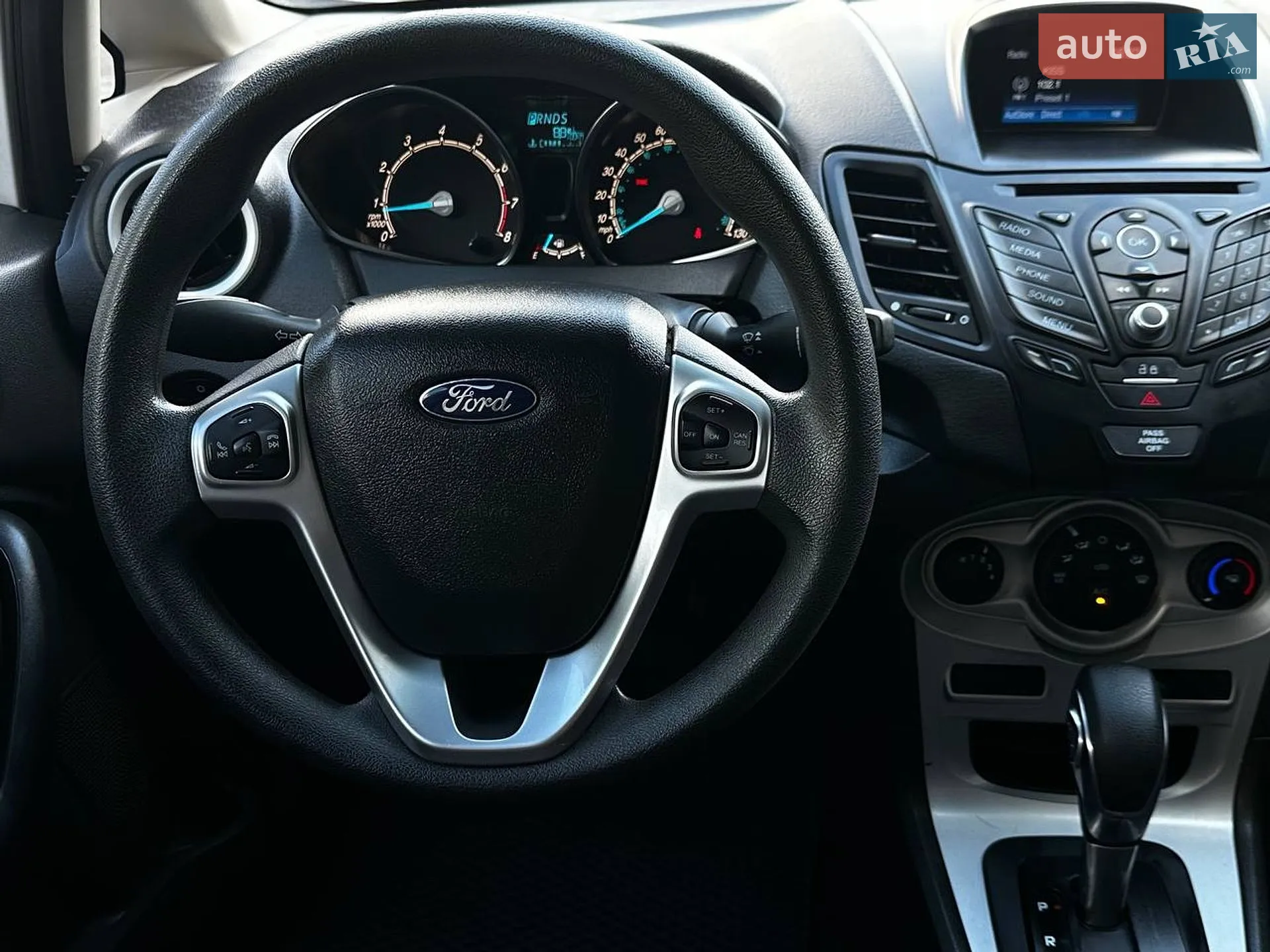 2018 Ford Fiesta - мініатюра 15