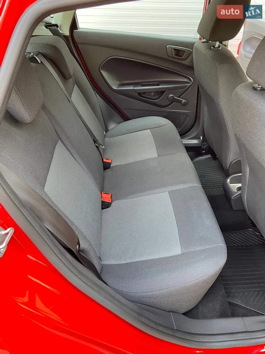 2013 Ford Fiesta - мініатюра 55