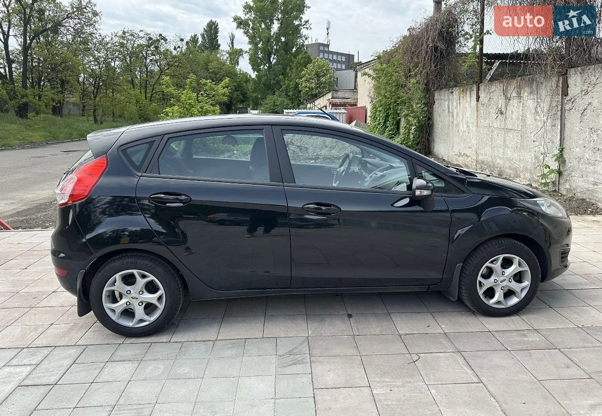 2013 Ford Fiesta - мініатюра 4