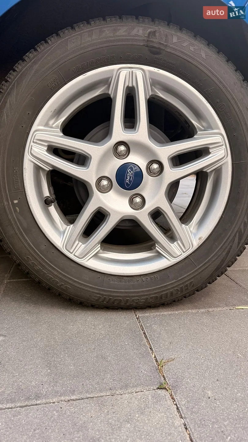 2019 Ford Fiesta - мініатюра 18