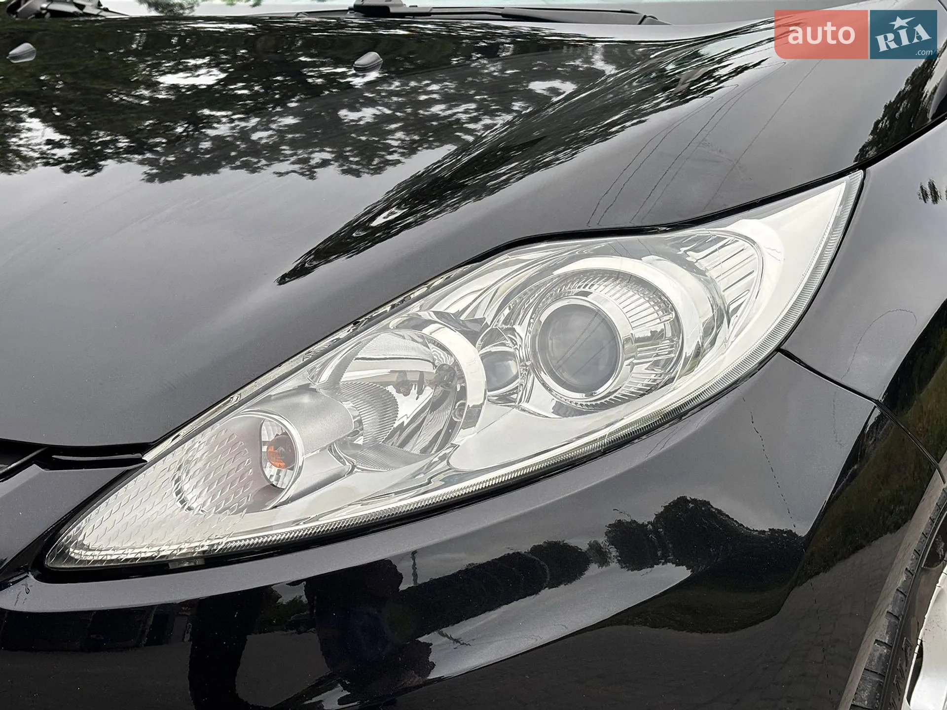 2010 Ford Fiesta - мініатюра 20