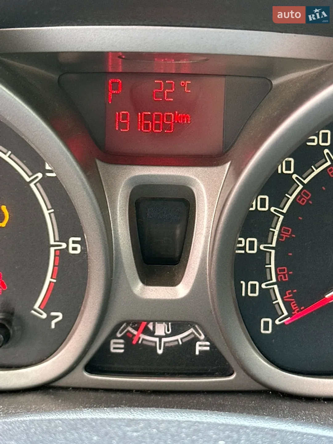 2011 Ford Fiesta - мініатюра 12