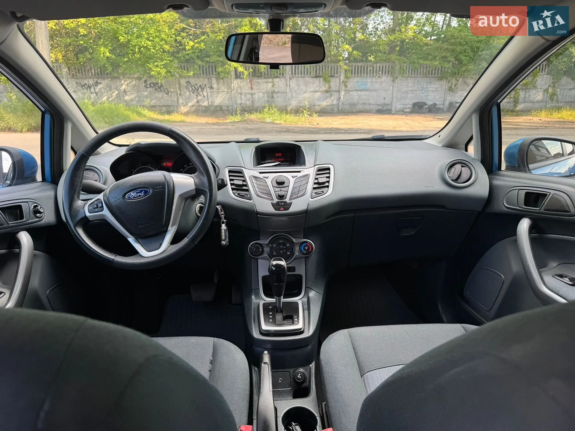 2010 Ford Fiesta - мініатюра 17