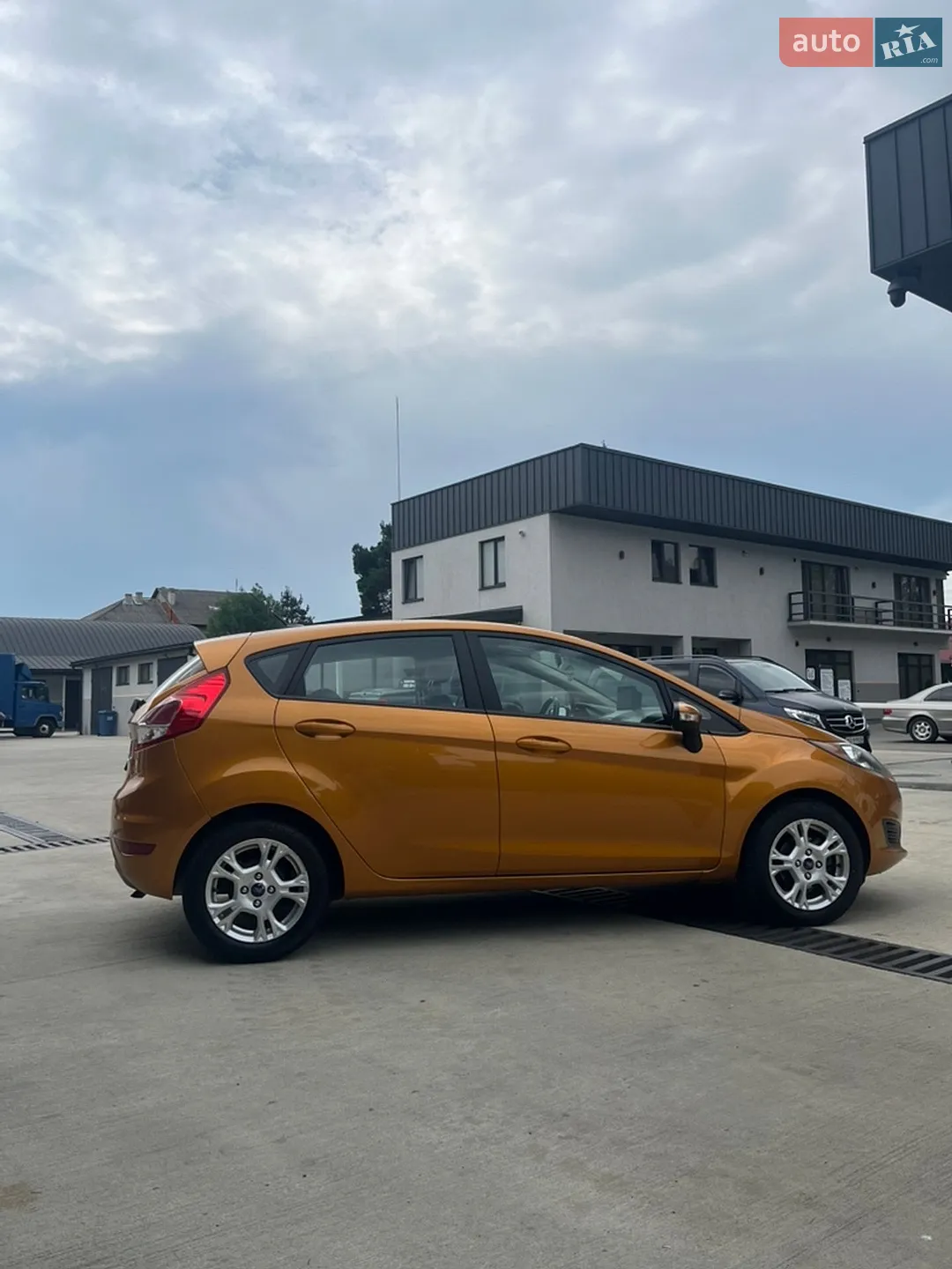 2016 Ford Fiesta - мініатюра 10