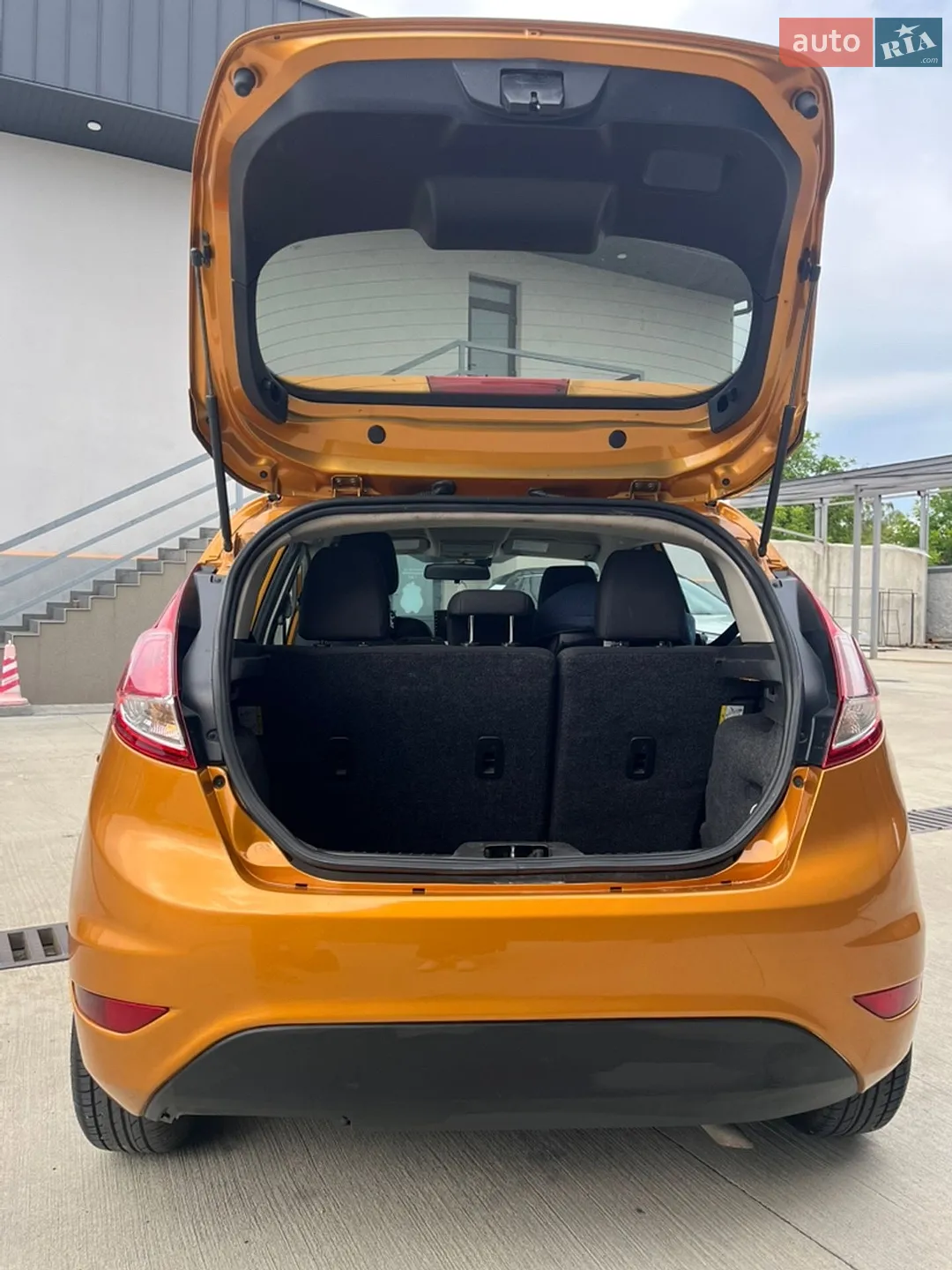 2016 Ford Fiesta - мініатюра 19