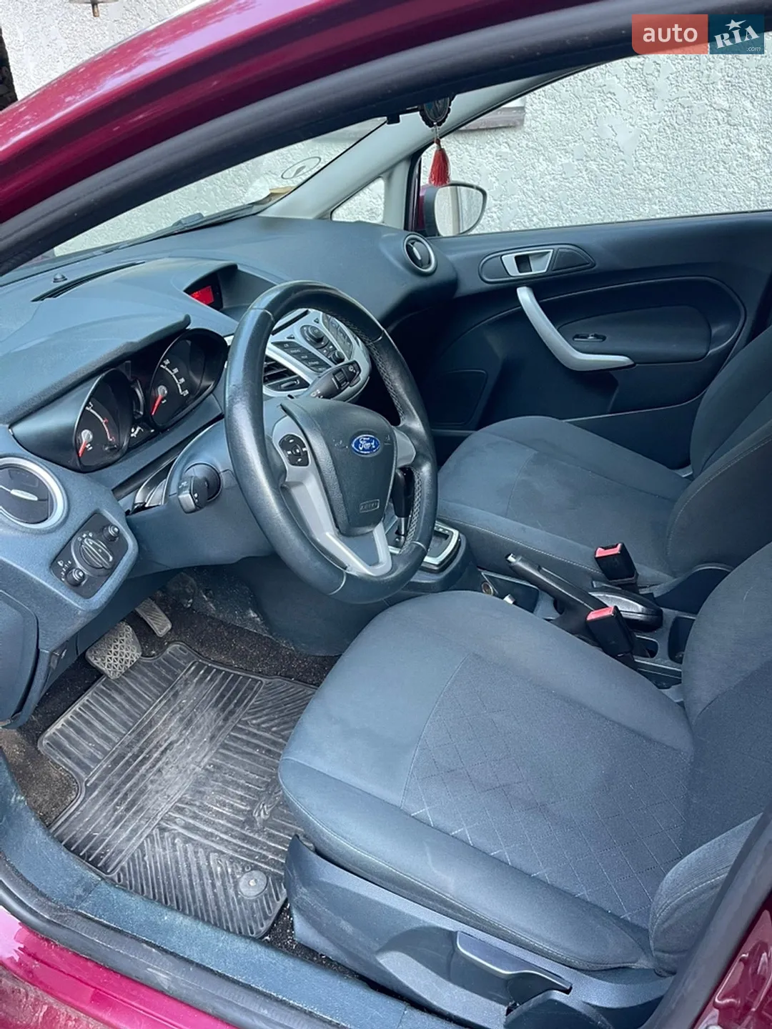2011 Ford Fiesta - мініатюра 5