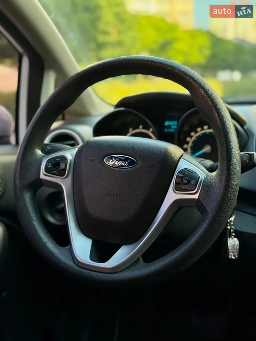 2017 Ford Fiesta - мініатюра 17
