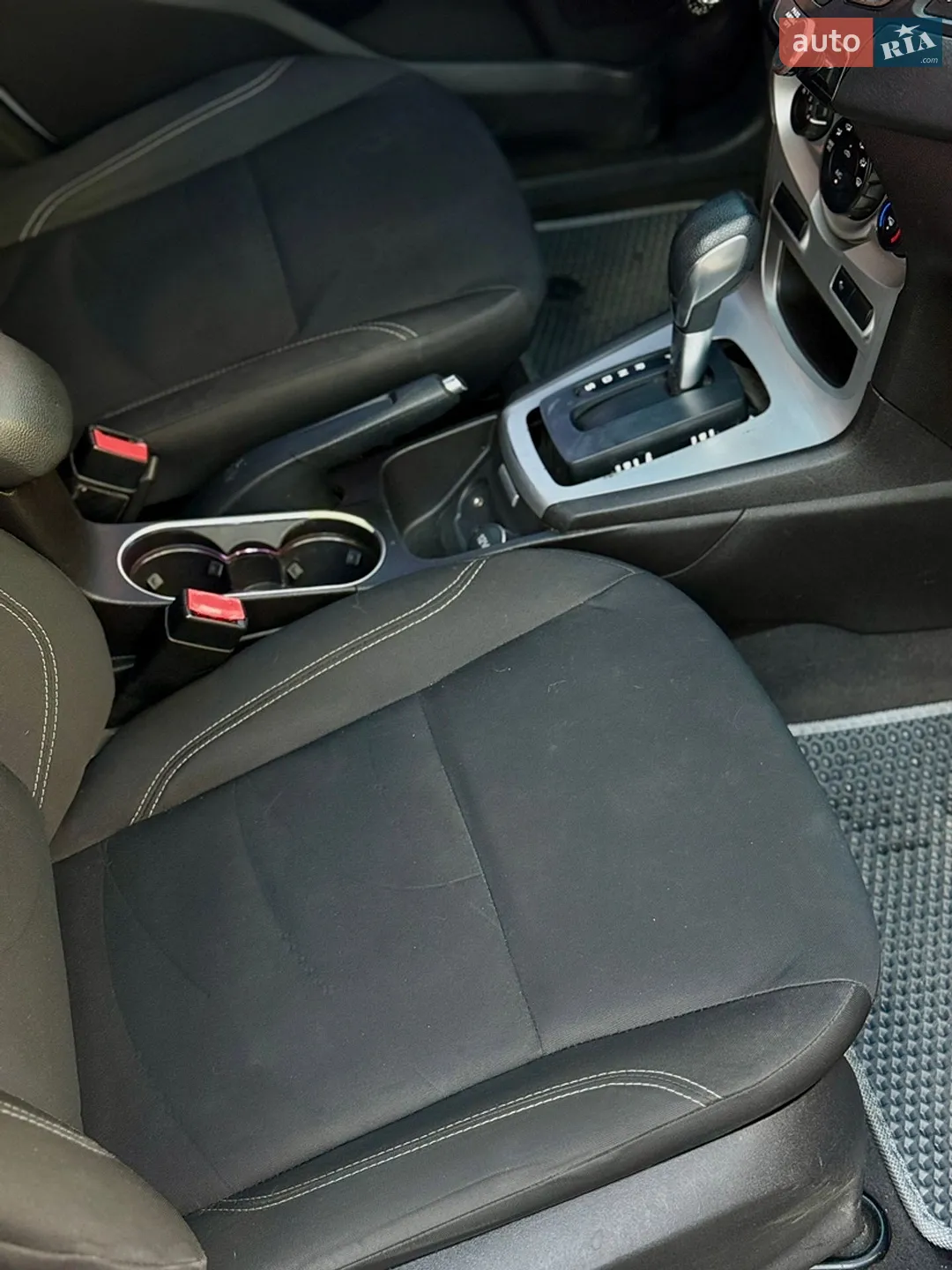 2017 Ford Fiesta - мініатюра 26
