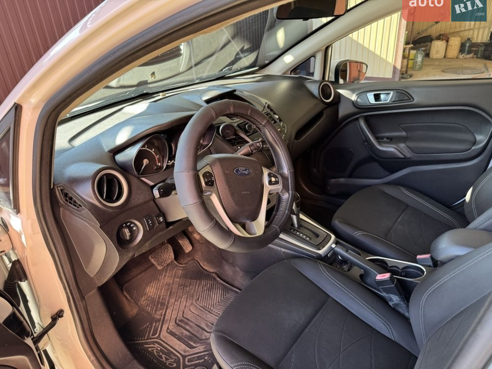 2015 Ford Fiesta - мініатюра 2