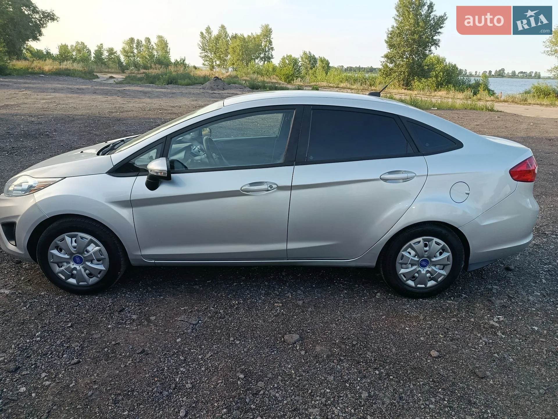 2012 Ford Fiesta - мініатюра 3