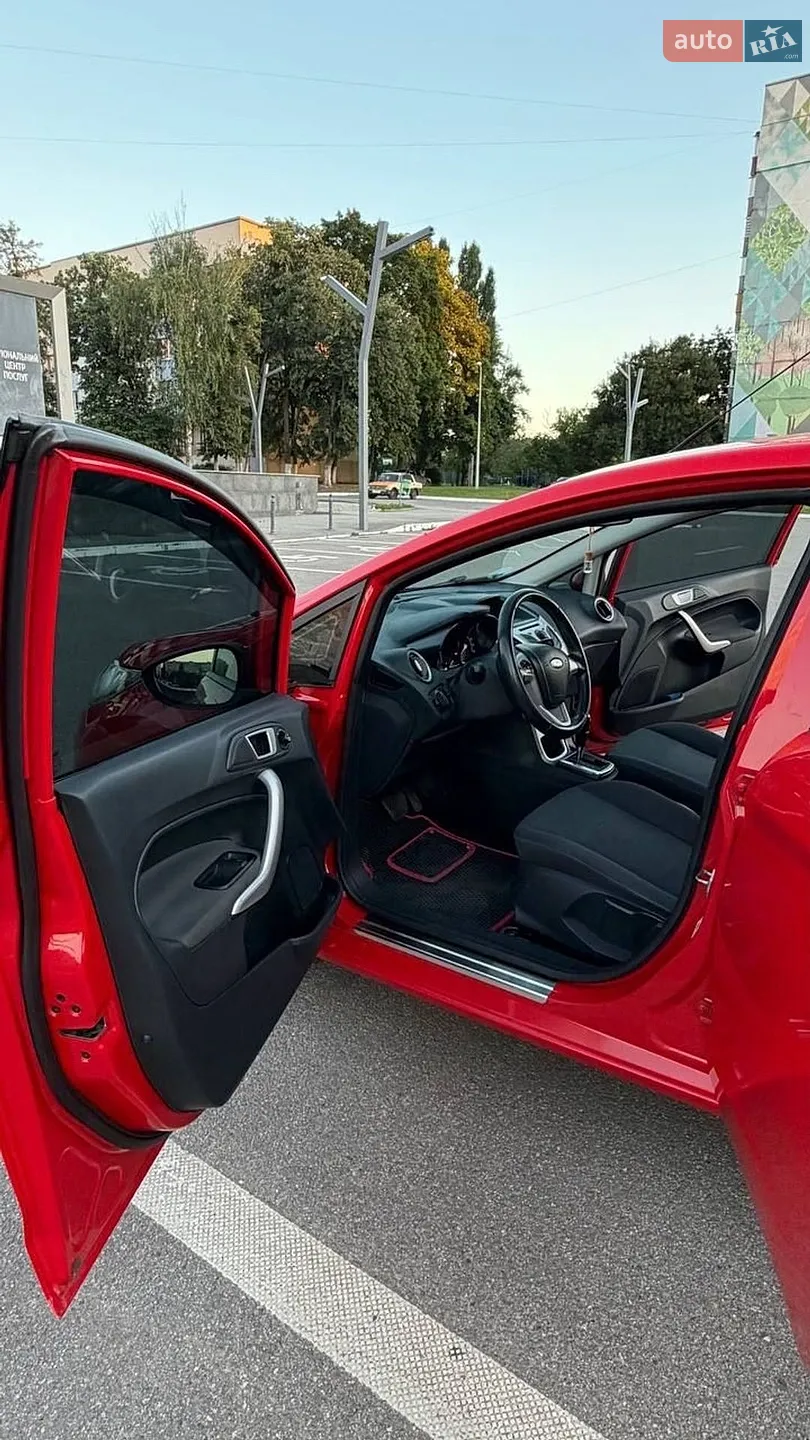 2012 Ford Fiesta - мініатюра 4
