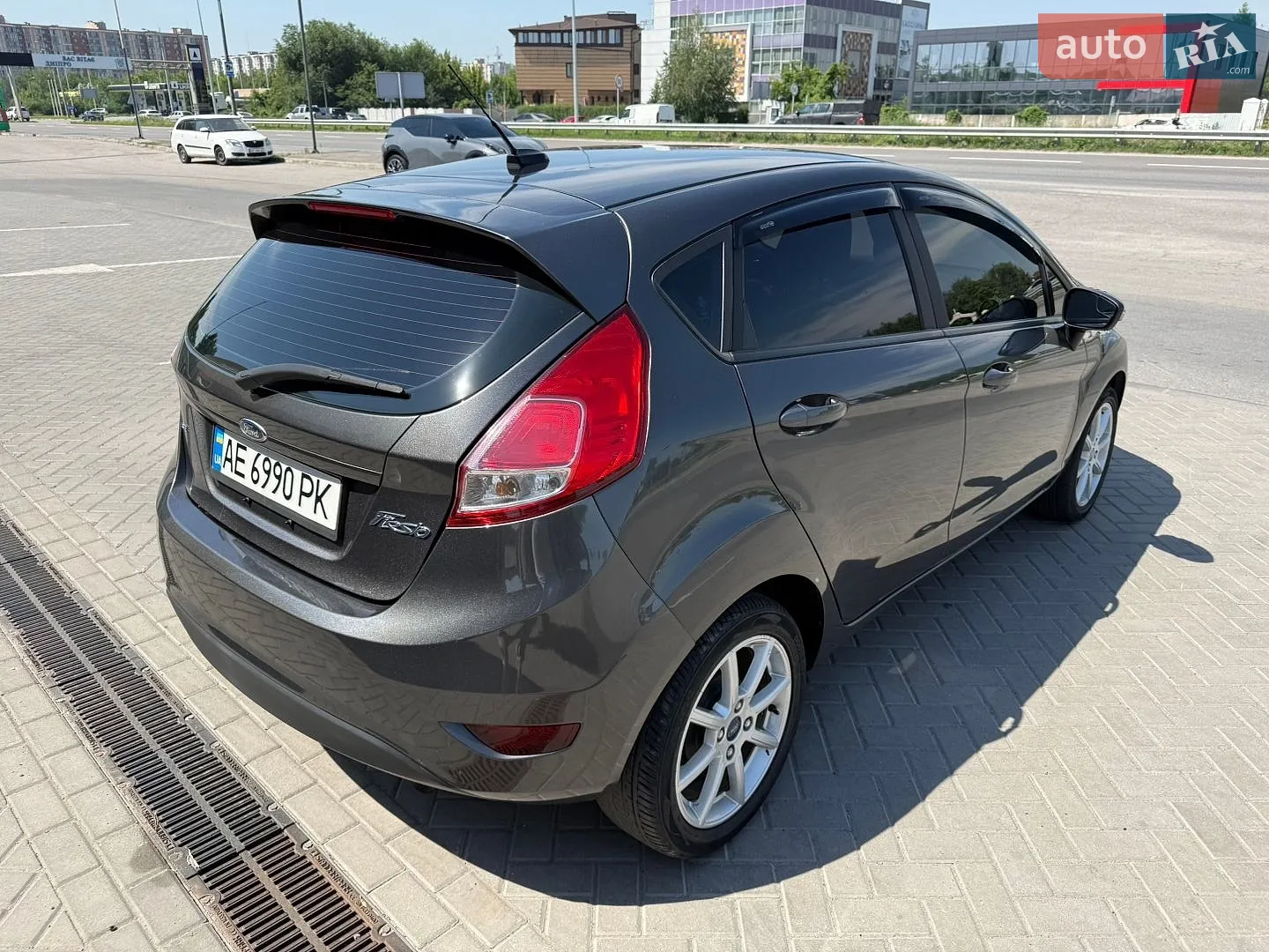 2017 Ford Fiesta - мініатюра 13