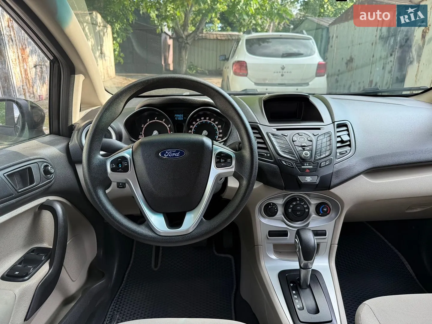 2018 Ford Fiesta - мініатюра 25