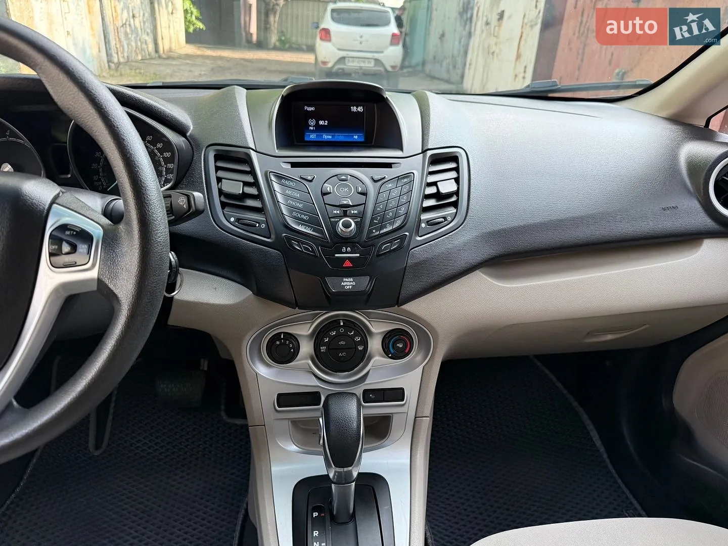 2018 Ford Fiesta - мініатюра 35