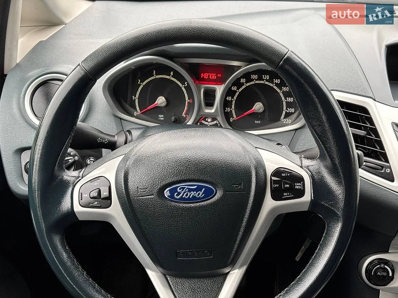 2010 Ford Fiesta - мініатюра 21
