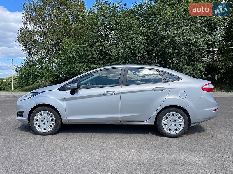 Седан Ford Fiesta 2018 в Луцьку фото 2 Седан Ford Fiesta 2018 в Луцьку