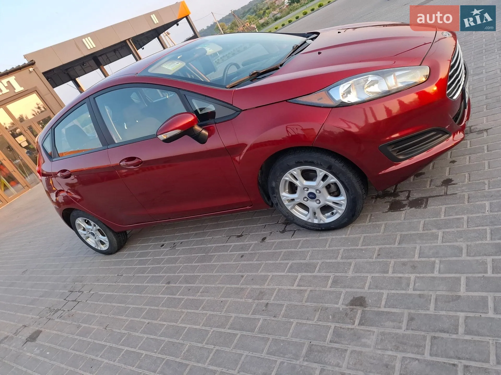 2015 Ford Fiesta - мініатюра 4