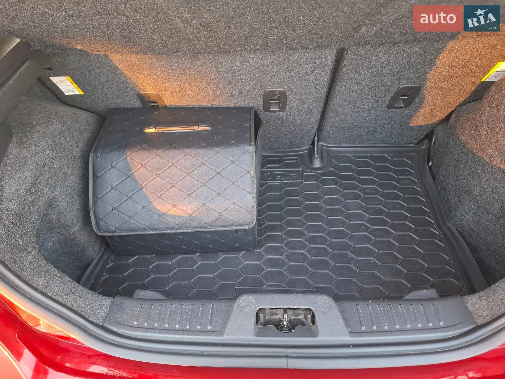 2015 Ford Fiesta - мініатюра 13