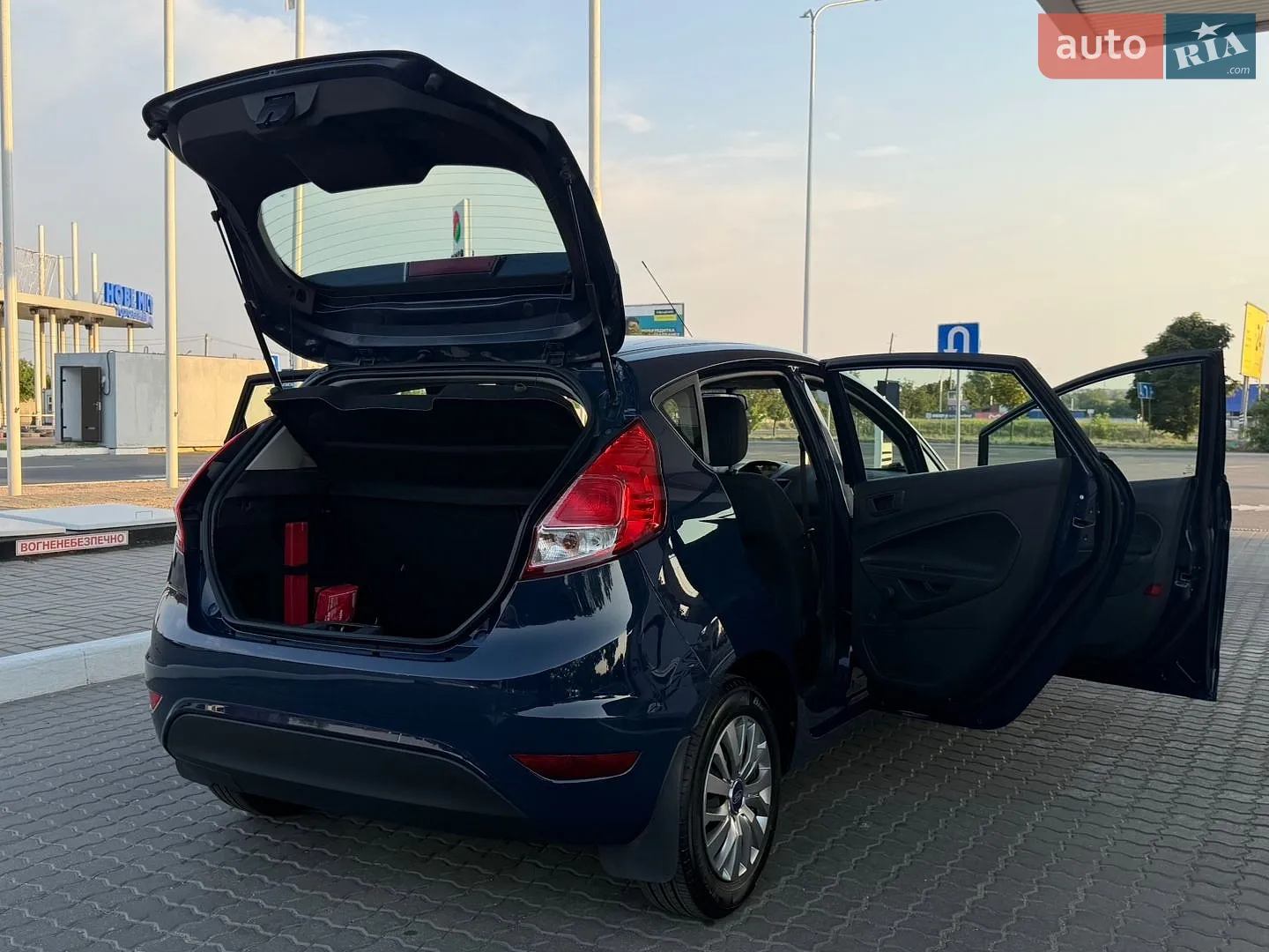 2013 Ford Fiesta - мініатюра 44