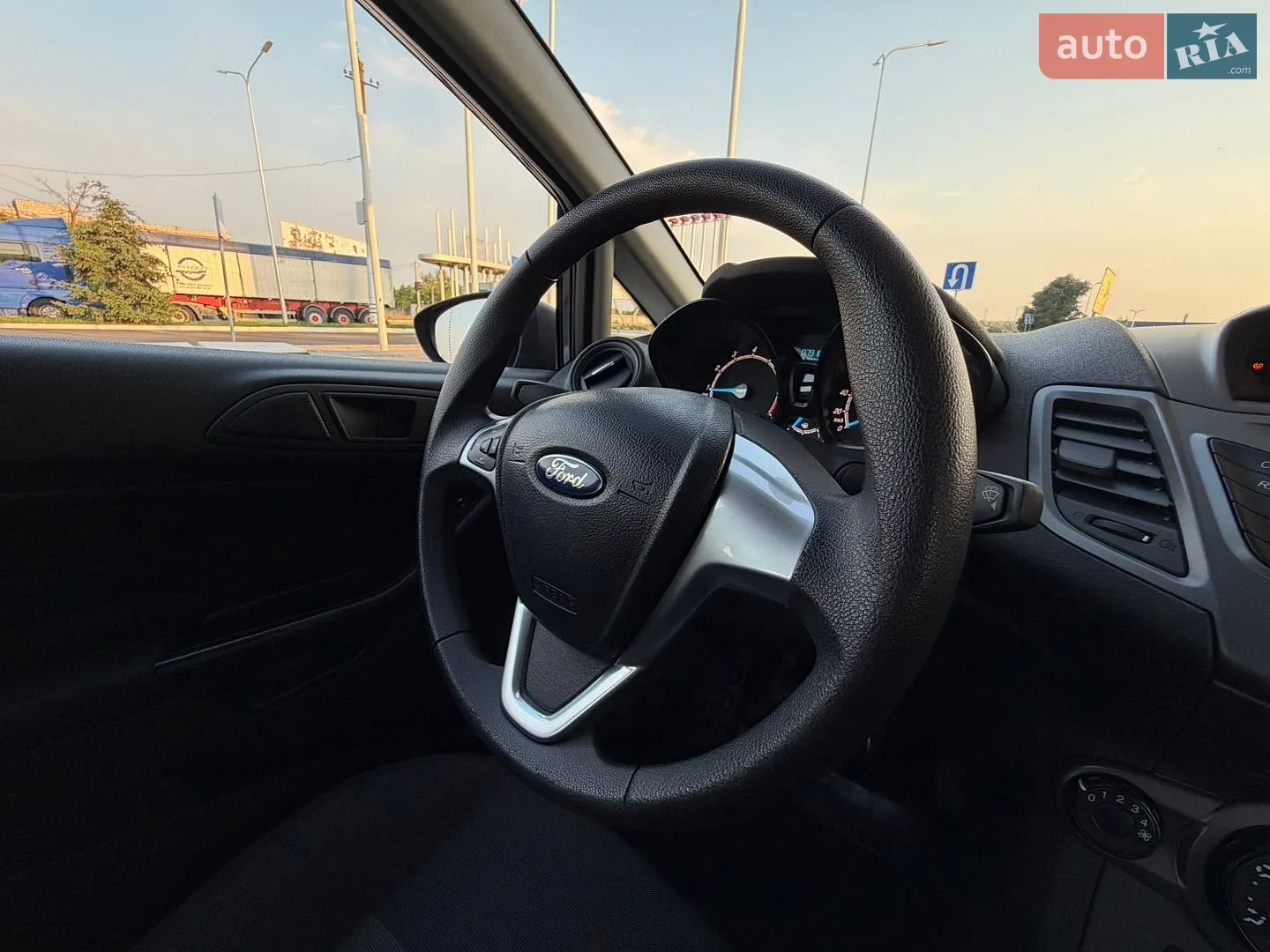 2013 Ford Fiesta - мініатюра 84