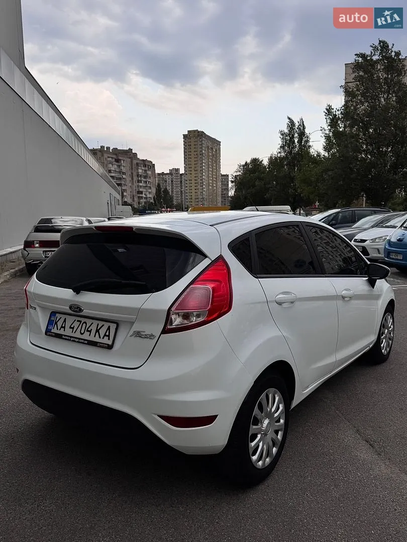 2016 Ford Fiesta - мініатюра 5