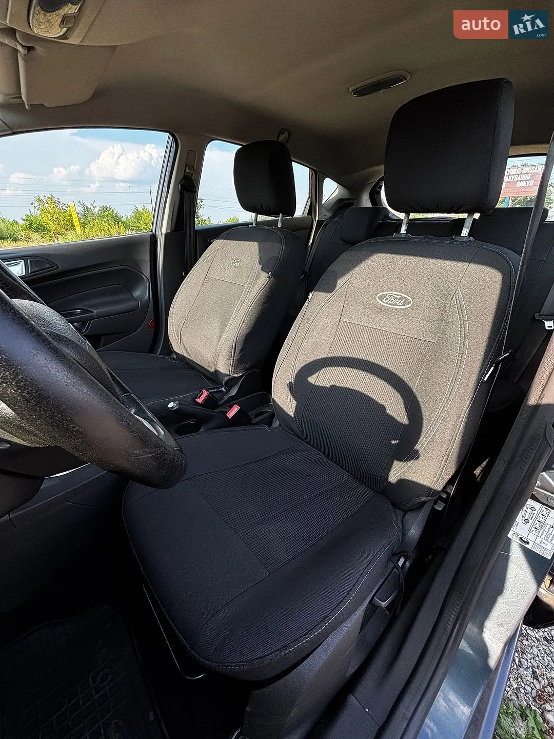 2013 Ford Fiesta - мініатюра 16