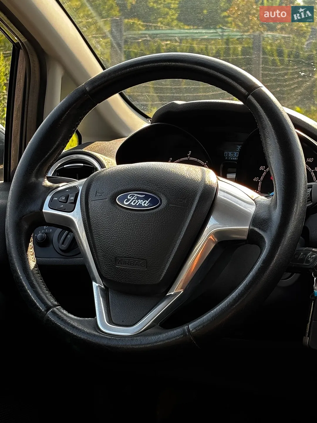 2013 Ford Fiesta - мініатюра 21